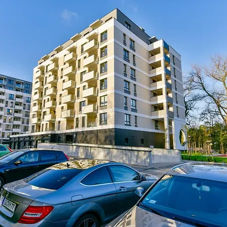 Apartament Sloneczny Platany Apartment *